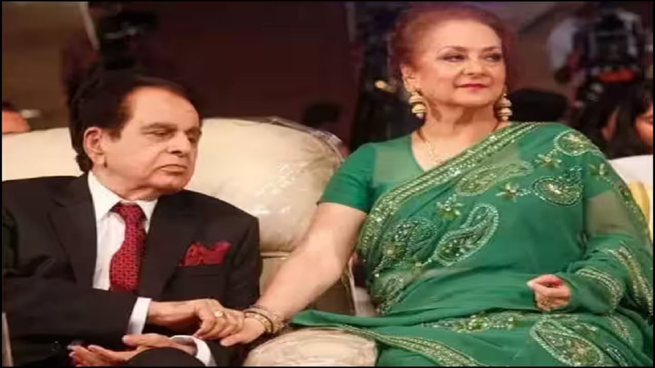 सायरा बानो यांची प्रकृती चिंताजनक, चालताही येईना, घरीच उपचार सुरु सायरा बानो यांची प्रकृती चिंताजनक, चालताही येईना, घरीच उपचार सुरु