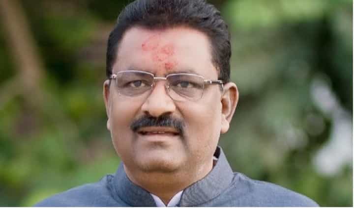 '... त्याशिवाय या आकाचे अन्य गु्न्हे...,' काय म्हणाले सुरेश धस '... त्याशिवाय या आकाचे अन्य गु्न्हे...,' काय म्हणाले सुरेश धस