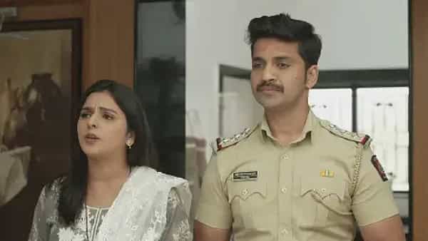 'झी मराठी' वाहिनीवरील 'अप्पी आमची कलेक्टर' या मालिकेच्या कथानकात अत्यंत रंजक वळण आलं आहे. नवीन वर्षात या मालिकेत खूप घडामोडी घडणार आहेत.