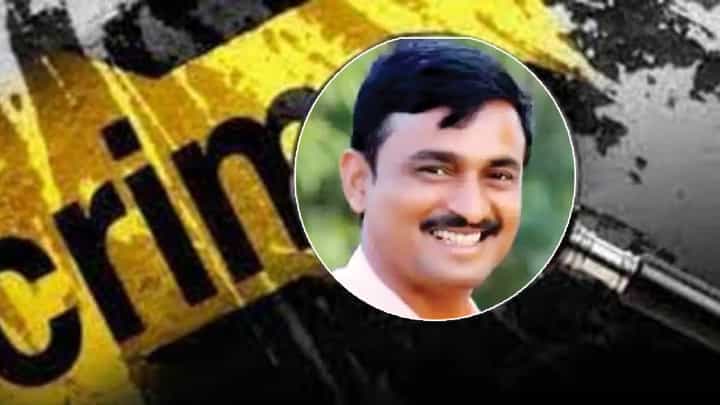 Santosh Deshmukh Case : बीड हत्या प्रकरणाचा तपास करणारे 'हे' अधिकारी बदलले, SIT तील नवे अधिकारी कोण? Santosh Deshmukh Case : बीड हत्या प्रकरणाचा तपास करणारे 'हे' अधिकारी बदलले, SIT तील नवे अधिकारी कोण?