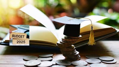 Budget 2025: शिक्षण क्षेत्रासाठी सरकार वाढवू शकते बजेट, या क्षेत्रांवर खास लक्ष केंद्रीत