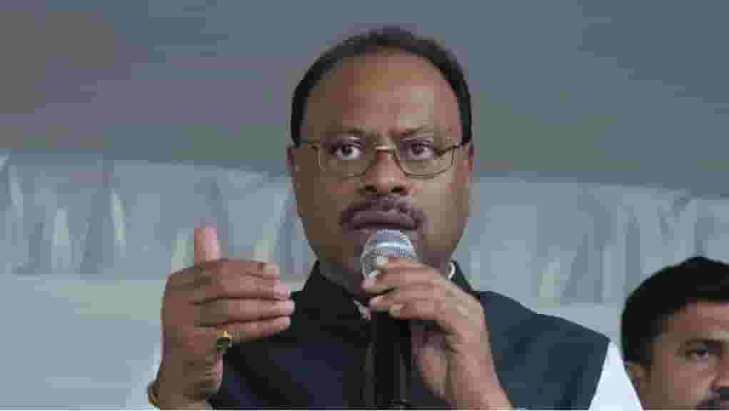 'दहावीच्या लिव्हिंग सर्टीफिकीटवर जात असते, तिच पुढे...,' काय म्हणाले बावणकुळे