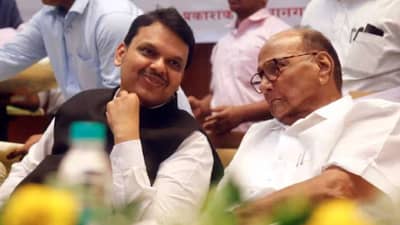 Devendra Fadnavis : शरद पवार चाणक्य, जेव्हा तुम्ही ठामपणे बोलता की... मुख्यमंत्री फडणवीस काय म्हणाले?