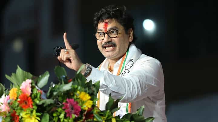 Dhananjay Munde Video: सरपंच हत्येतील आरोपींबद्दल धनंजय मुंडे स्पष्टच बोलले, 'जे हत्यारे आहेत, त्यांना तात्काळ...' Dhananjay Munde Video: सरपंच हत्येतील आरोपींबद्दल धनंजय मुंडे स्पष्टच बोलले, 'जे हत्यारे आहेत, त्यांना तात्काळ...'