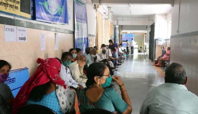 Guillain Barre Syndrome : जीबीएस आजाराचं थैमान सुरूच, आता साताऱ्यात चार रुग्ण आढळले; गावकरी भयभीत