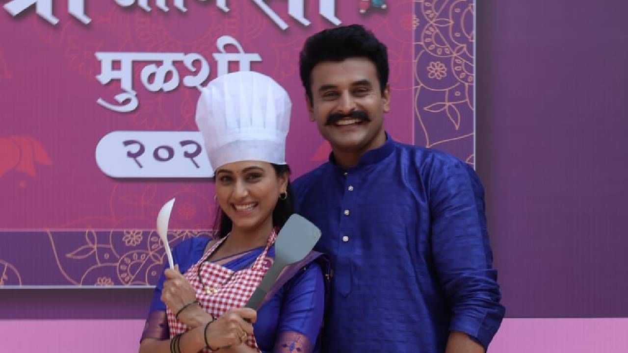 ही स्पर्धा नक्कीच आव्हानात्मक असेल. पहिली फेरी पाककला स्पर्धा असणार आहे. जानकी सुगरण आहेच, मात्र ही फेरी जानकी जिंकू नये म्हणून ऐश्वर्याने पूर्ण बंदोबस्त केला आहे. त्यामुळे श्री आणि सौ स्पर्धेची पहिली फेरी कोण जिंकणार याची उत्सुकता शिगेला पोहोचली आहे.
