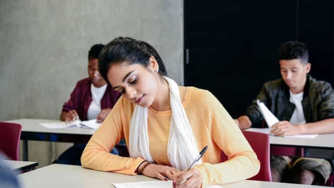 UGC NET परीक्षा पुढे ढकलली, नवी तारीख काय?