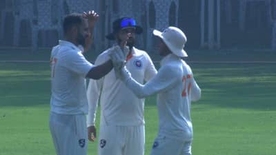 रोहित शर्मा, जयस्वाल असलेल्या मुंबई संघाचा जम्मू काश्मीरने उडवला धुव्वा, 5 विकेट राखून विजय