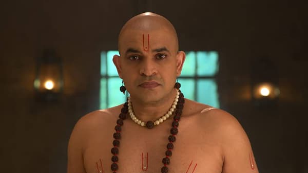 कलर्स मराठी वाहिनीवरील 'जय जय स्वामी समर्थ' मालिकेमध्ये माघी गणेशजयंतीला स्वामींचं अलौकिक गणेशरुप दर्शन पहायला मिळणार आहे. यंदाचा माघी गणेशोत्सव स्वामी भक्तांसाठी अलौकिक पर्वणी ठरणार आहे. स्वामींचं अलौकिक असं प्रत्यक्ष गणेशरुप दर्शन घराघरात घडणार आहे.