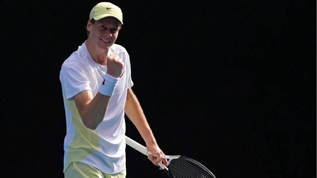 Australian Open 2025: यानिक सिनरने सलग दुसऱ्यांदा पटकावलं जेतेपद, अलेक्झांडर जेवरेवचा केला पराभव Australian Open 2025: यानिक सिनरने सलग दुसऱ्यांदा पटकावलं जेतेपद, अलेक्झांडर जेवरेवचा केला पराभव