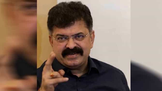 जितेंद्र आव्हाड संतापले, म्हणाले परळीला स्वतंत्र राष्ट्र घोषित करा, अन् धनंजय मुंडेंना...