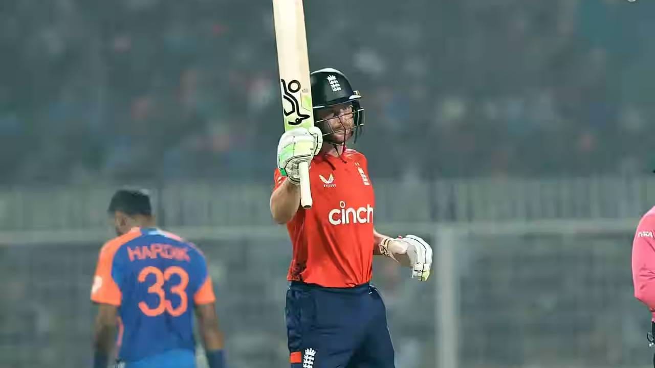 जोस बटलरने या खेळीसह भारताविरुद्ध एक मोठा विक्रम नोंदवला आहे. टी20 आंतरराष्ट्रीय क्रिकेटमध्ये  भारताविरुद्ध सर्वाधिक धावा करणारा फलंदाज ठरला आहे. जो बटलरने 24 आंतरराष्ट्रीय सामन्यात एकूण 604 धावा केल्या आहेत. 