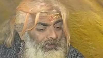 काय असतं ना नशिब! कधीकाळी 400 लोकांचे मालक, नंतर भीक मागितली, आता MTech बाबा म्हणून व्हायरल