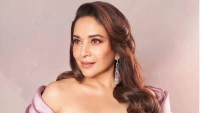 वयाच्या 50व्या वर्षीही माधुरी दीक्षित दिसते तितकीच सुंदर, जाणून घ्या काय आहे तिच्या सौंदर्याचे रहस्य