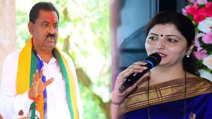 Rupali Chakankar : '...तर ते इतके दिवस गप्प का?', रूपाली चाकणकरांचा सुरेश धसांवर हल्लाबोल अन् थेट सवाल Rupali Chakankar : '...तर ते इतके दिवस गप्प का?', रूपाली चाकणकरांचा सुरेश धसांवर हल्लाबोल अन् थेट सवाल