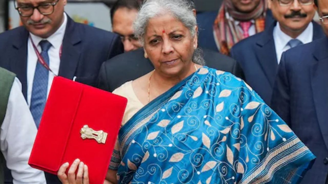 पाकिस्तानपेक्षा किती मोठा असणार भारताचा अर्थसंकल्प? यंदा किती रुपयांचा असणार बजेट