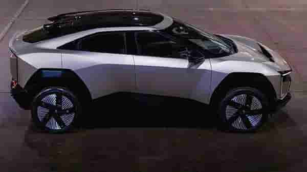 SUV in 2024: 2024 मध्ये भारतीय बाजारपेठेत लाँच झाल्या या 8 एसयूव्ही गाड्या
