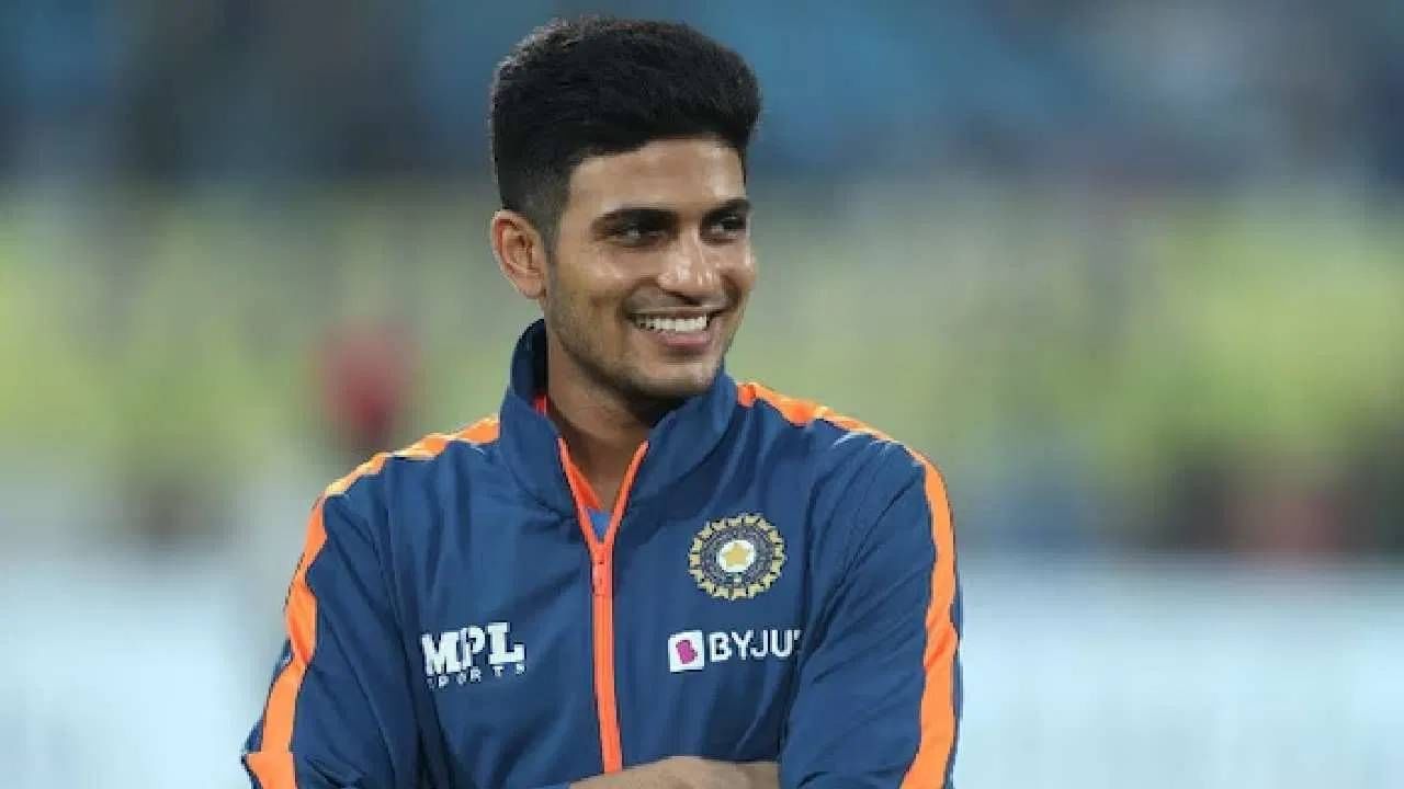 शुभमन गिलसोबतच्या नात्यावर अखेर अभिनेत्रीने सोडलं मौन; म्हणाली माझ्या कुटुंबीयांना.. शुभमन गिलसोबतच्या नात्यावर अखेर अभिनेत्रीने सोडलं मौन; म्हणाली माझ्या कुटुंबीयांना..