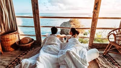 हनीमूनसाठी भारतातील 3 सर्वात स्वस्त आणि बेस्ट ठिकाणं; फक्त 20 हजारांमध्ये होईल संपूर्ण ट्रिप