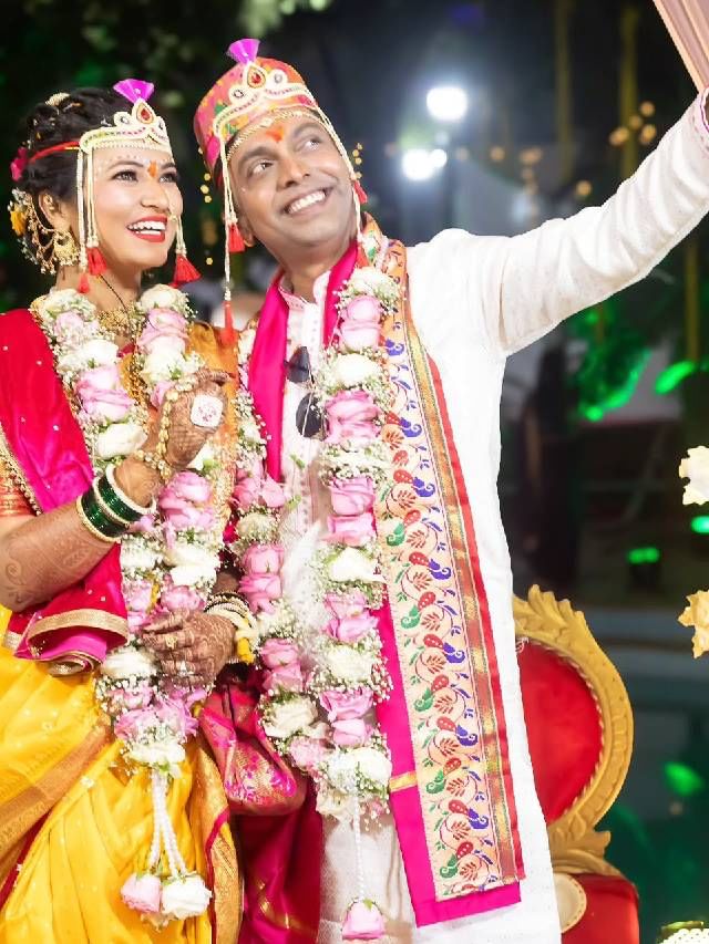 'महाराष्ट्राची हास्यजत्रा' फेम अभिनेत्याचं लग्न; पत्नीही लोकप्रिय अभिनेत्री 'महाराष्ट्राची हास्यजत्रा' फेम अभिनेत्याचं लग्न; पत्नीही लोकप्रिय अभिनेत्री