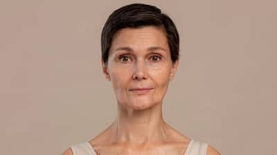 त्वचेवरील सुरकुत्या पूर्णपणे नष्ट करेल ही एक गोष्ट, जाणून घ्या कसा करायचा वापर