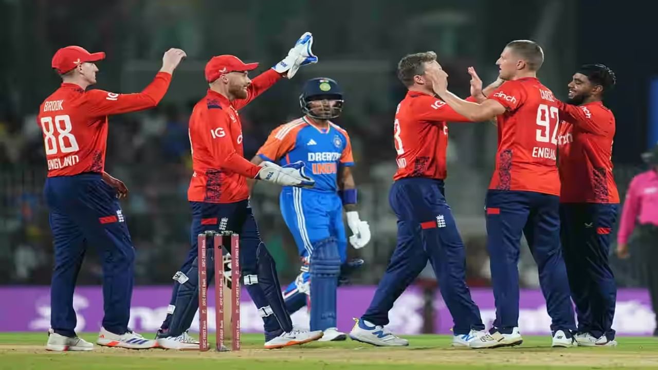 IND vs ENG 3rd T20i : तिसऱ्या टी 20i सामन्याला किती वाजता सुरुवात होणार? IND vs ENG 3rd T20i : तिसऱ्या टी 20i सामन्याला किती वाजता सुरुवात होणार?