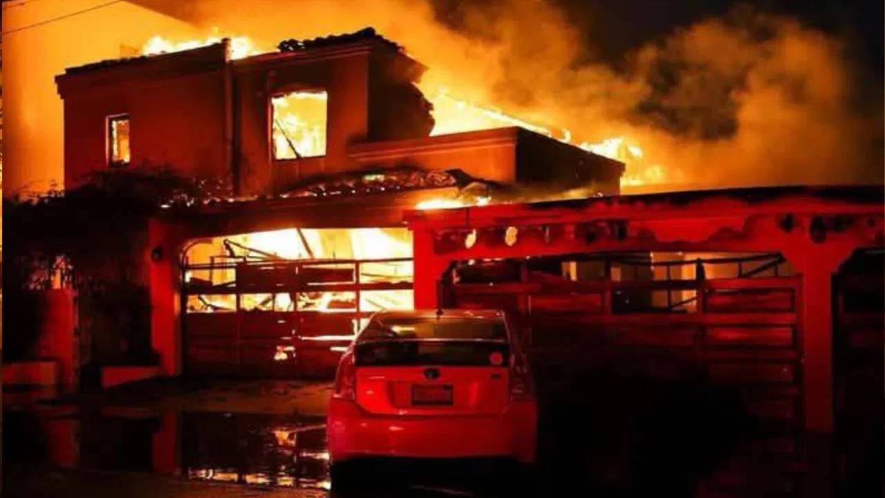 Los Angeles Fire : आगीने अमेरिका हादरली, संसार उद्धवस्त, लोक रस्त्यावर आले, महाप्रचंड नुकसान