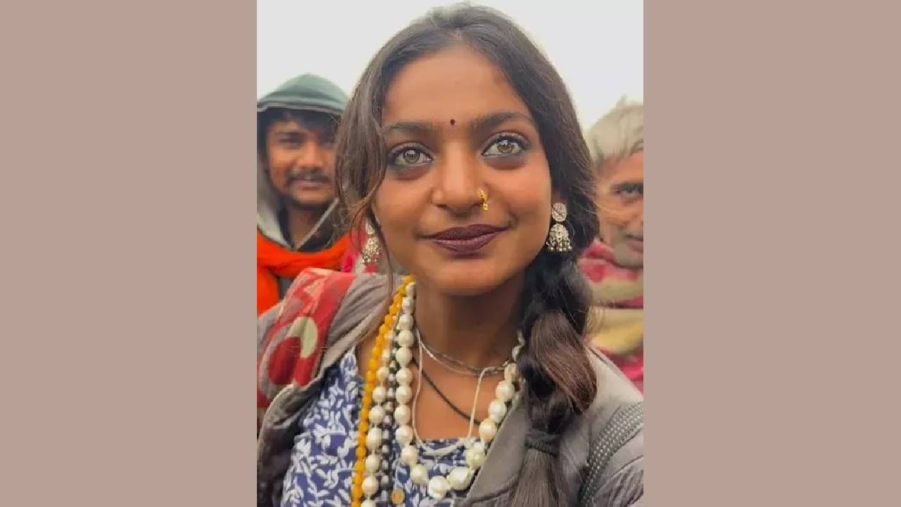 ही ऑफर प्रत्यक्षात आल्यास मोनालिसाच्या बॉलिवूड करिअरला नवी दिशा मिळू शकते.