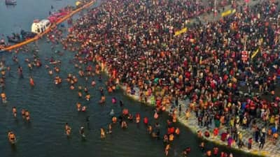 कुंभमेळ्यात 11 बालकांचा जन्म, एका मातेच्या कुटुंबाचे नाव कुंभ