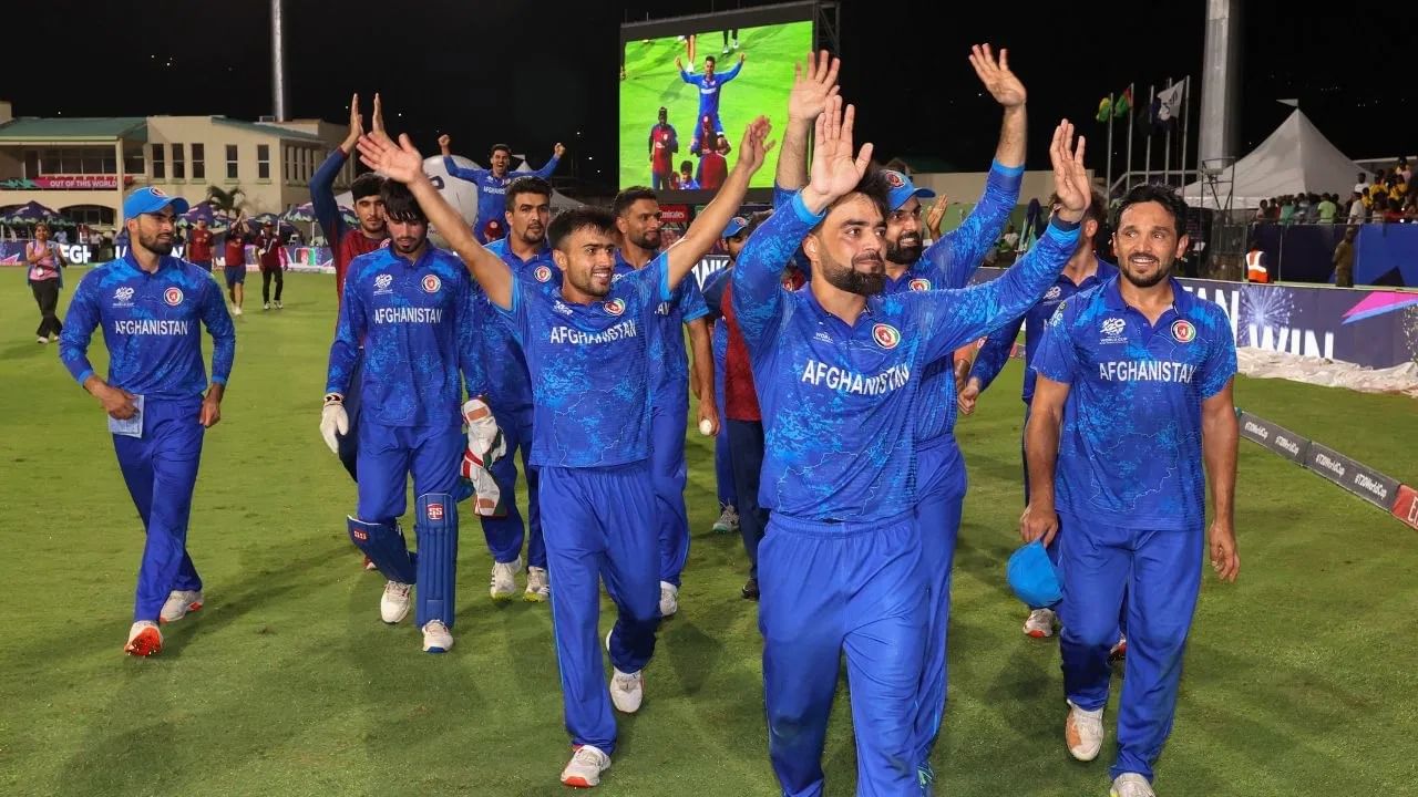 Champions Trophy 2025 साठी अफगाणिस्तान संघ जाहीर, एकूण 18 खेळाडूंचा समावेश, कुणाला संधी? Champions Trophy 2025 साठी अफगाणिस्तान संघ जाहीर, एकूण 18 खेळाडूंचा समावेश, कुणाला संधी?