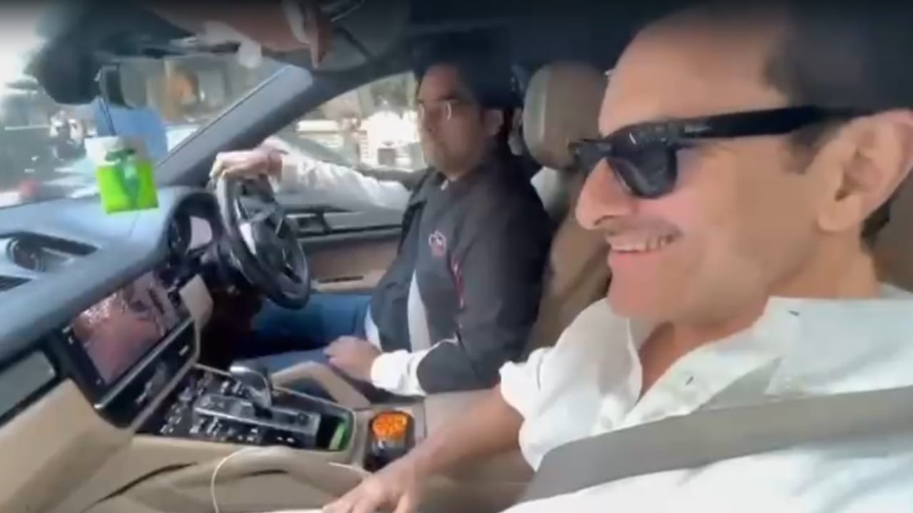 सध्या त्याची प्रकृती स्थिर आहे. डॉक्टरांनी त्याला काही दिवस आराम करण्याचा सल्ला दिला आहे.