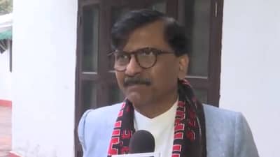 पुढच्या घडामोडी काय घडणार याची आम्हाला कल्पना, संजय राऊत यांचं भाकीत; राजकीय वर्तुळात चर्चांना उधाण