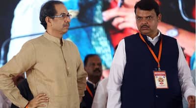 दुश्मनी जमकर करो, लेकिन ऐहसास रहे... पुण्यात उभारलेल्या फ्लेक्समध्ये भाजपा कार्यकर्त्यांचे पक्षालाच शालजोडे