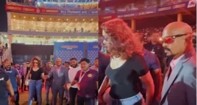 Video : वानखेडे मैदानात विनोद कांबळी याचा भावूक क्षण, अखेर पत्नीचा हात बनला आसरा