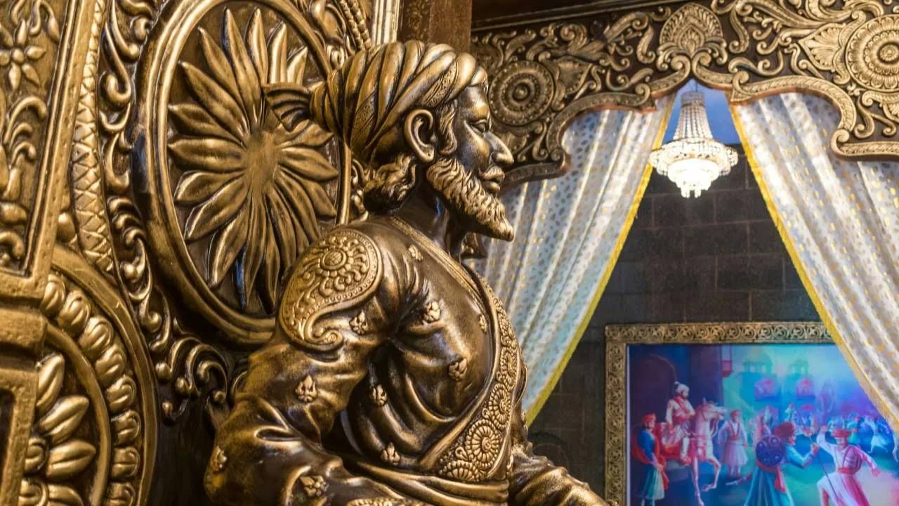 Chhatrapati Shivaji Maharaj Jayanti Wishes: छत्रपती शिवाजी महाराजांच्या जयंतीनिमित्त द्या विशेष शुभेच्छा