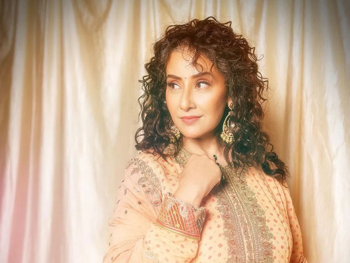 मनिषा कोइरालाचा 23 वर्षांपूर्वीचा तो सर्वात बोल्ड चित्रपट, महिला टीव्ही बंद करायच्या, फॅमिलीसोबत तर तुम्ही पाहूच शकत नाहीत