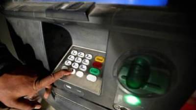 ATM ची तोडफोड नाही, चावीने उघडले नाही, तरीही 25 लाख रुपये केले लंपास, कसे? या चोरीने सर्वांनाच हादरवले