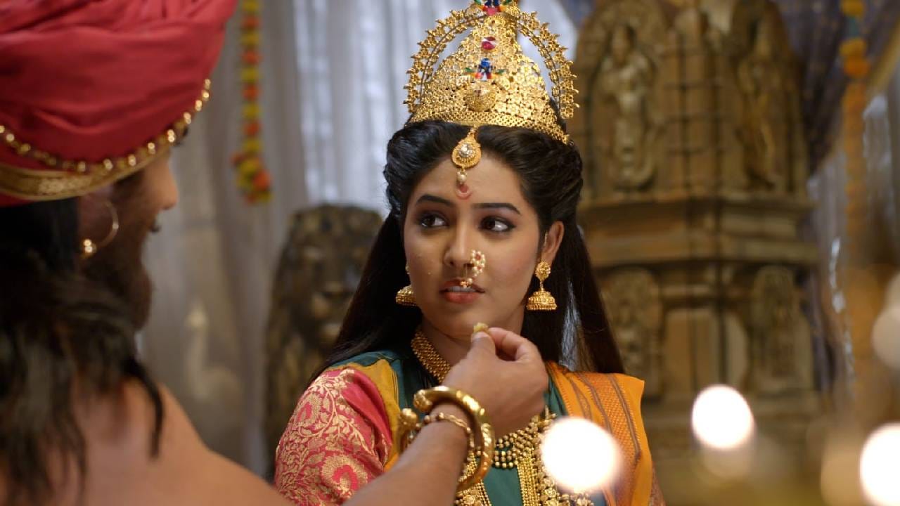 त्यानंतर सर्व देवदेवता, भवानीशंकर अवतरातील महादेव, तुळजाभवानी अवतरातील देवी पार्वती यमुनांचल पर्वत रांगांमध्ये परतल्या असून देवींच्या वाड्याच्या प्रवेशाची घटिका जवळ आली आहे. 
