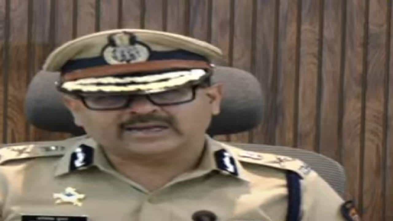 Pune Bus Rape Case : बलात्कार प्रकरण तपासात पुणे पोलीस आयुक्तांची मोठी कबुली