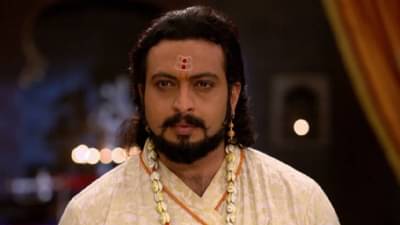 चुकीचा इतिहास दाखवल्याच्या शिर्के घराण्याच्या आरोपांवर अमोल कोल्हे स्पष्टच बोलले..