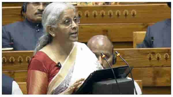 Budget 2025 Speech Live : विमा क्षेत्रात 100 विदेशी गुंतवणूक, डे केअर सेंटरपासून 3 AI पर्यंत... केंद्राच्या बजेटमधून मोठमोठ्या घोषणा
