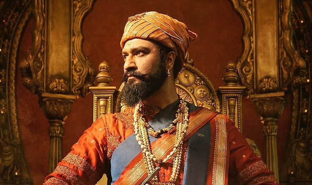 'एक मराठा लाख मराठा', विक्की कौशलने शेअर केलेले 'छावा'च्या सेटवरील फोटो पाहिलेत का?