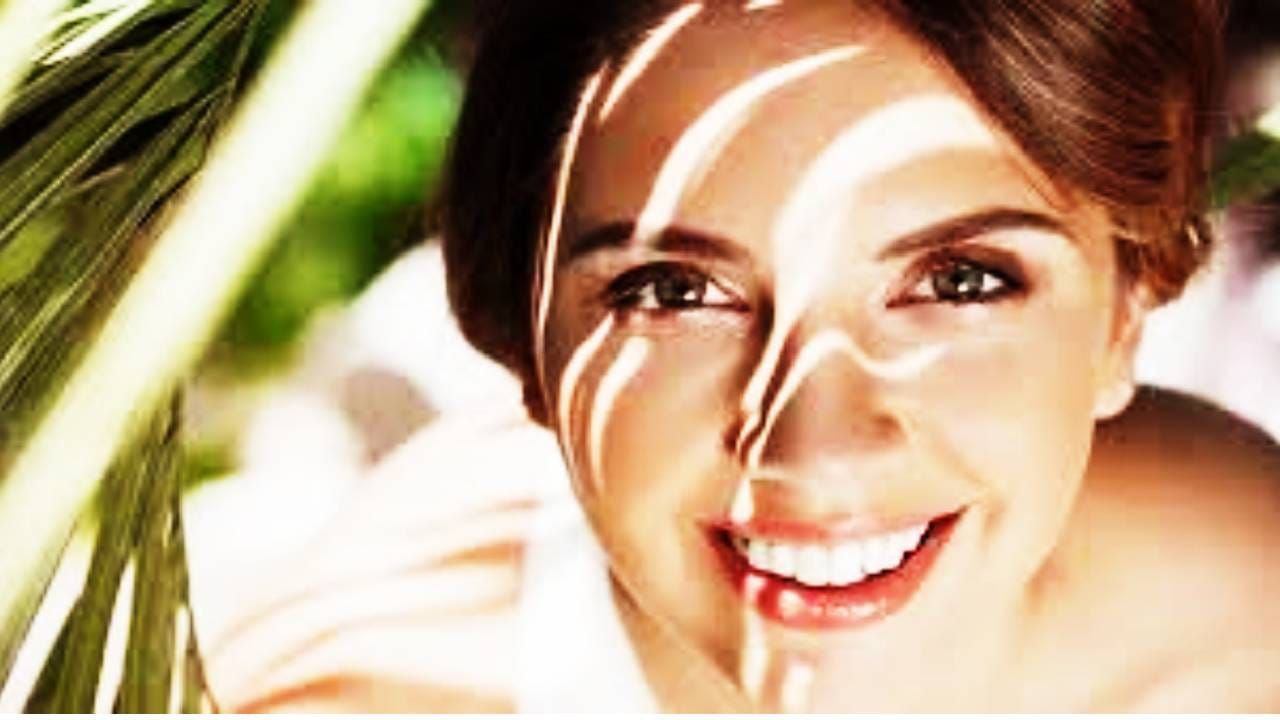 Summer Skincare : उन्हाळ्यात ग्लोईंग त्वचेसाठी घरच्या घरी फॉलो करा 'या' सोप्या ट्रिक्स Summer Skincare : उन्हाळ्यात ग्लोईंग त्वचेसाठी घरच्या घरी फॉलो करा 'या' सोप्या ट्रिक्स