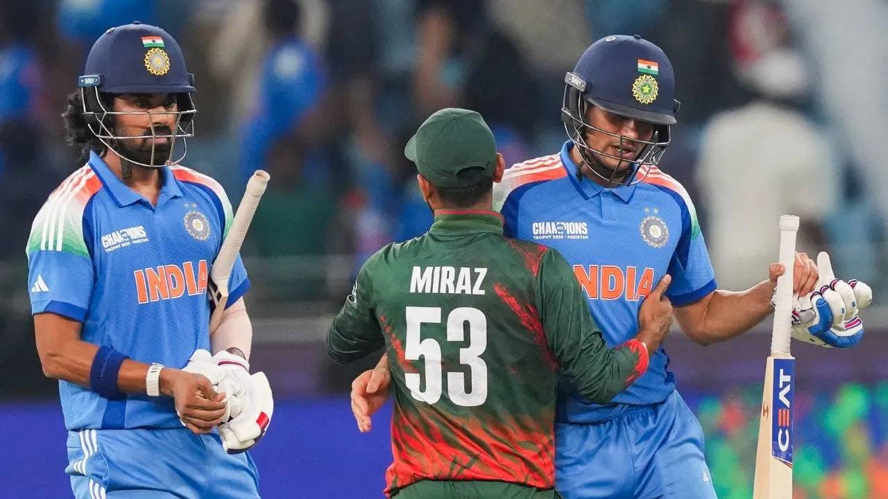Champions Trophy : बांग्लादेशला हरवलं, टीम इंडियाची सेमीफायनलमध्ये एन्ट्री पक्की का? समीकरण काय आहे? Champions Trophy : बांग्लादेशला हरवलं, टीम इंडियाची सेमीफायनलमध्ये एन्ट्री पक्की का? समीकरण काय आहे?