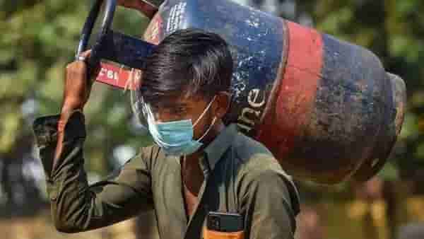 LPG Price Hike : महिन्याच्या पहिल्याच दिवशी महागाईचा धक्का; LPG सिलिंडरचे दर वाढले, आता किती रूपये मोजावे लागणार?