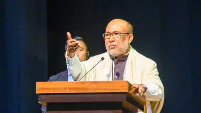 भाजप मुख्यमंत्र्याने राजीनामा देताच राष्ट्रपती राजवट लागू, मणिपूरमध्ये मोठ्या घडामोडी
