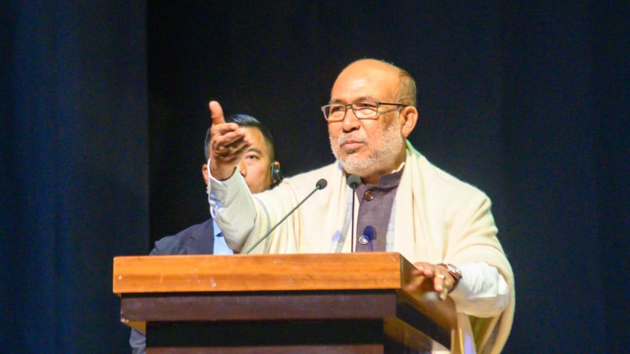 भाजप मुख्यमंत्र्याने राजीनामा देताच राष्ट्रपती राजवट लागू, मणिपूरमध्ये मोठ्या घडामोडी