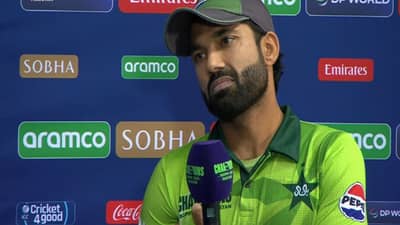 IND vs PAK : मोहम्मद रिझवानला पराभवाचा धक्का असह्य, विराट-शुबमनचं नाव घेत म्हणाला, आम्ही जिंकलो....