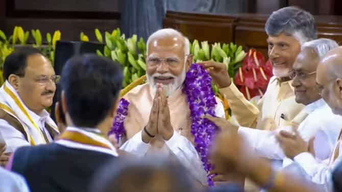 पहिल्यांदाच 21 राज्यात भाजपा, 92 कोटी लोकांची NDA ला साथ, पहा नकाशात काय स्थिती