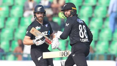 चॅम्पियन्स ट्रॉफीपूर्वीच न्यूझीलंडचा संघ अंतिम फेरीत, पाकिस्तान किंवा दक्षिण अफ्रिकेशी होणार सामना